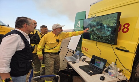 La EMA insta a no bajar la guardia aunque acabe la ola de calor porque sigue el riesgo extremo de incendios.