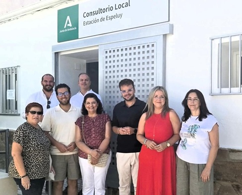 Salud y Consumo realiza intervenciones de mejora en los consultorios locales de Espeluy.