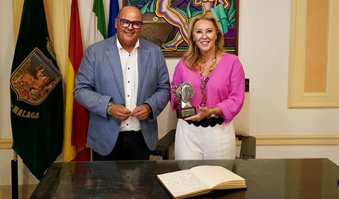 La Junta incrementa un 108% la financiación de los ayuntamientos andaluces.