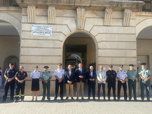 El subdelegado anuncia ‘el refuerzo’ de agentes de Guardia Civil y Policía Nacional para la próxima Feria de Andújar.