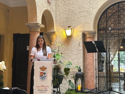 El Ayuntamiento de Andújar firma un convenio con la familia Sáenz de Tejada para el mantenimiento de la casa histórica.