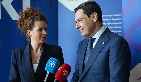 Juanma Moreno: “Sería un mazazo para Andalucía que Europa reduzca los fondos para la PAC”.