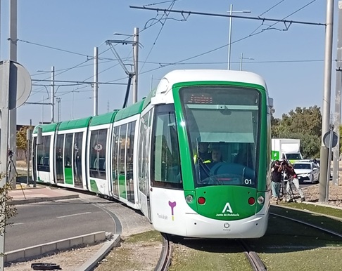 El tranvía de Jaén realizará hoy martes 18 a las 15:30 h una evolución clave de las pruebas: primera simulación integral de operación real.