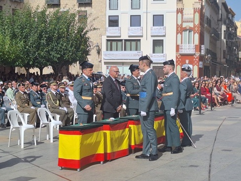 Fernández pone en valor la entrega de la Guardia Civil y el respaldo de la ciudadanía jiennense.