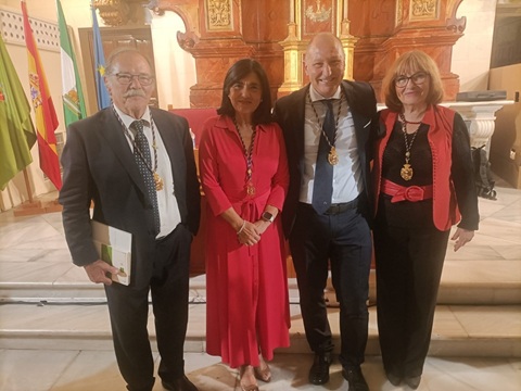 Francisca Medina destaca al IEG como centro de vanguardia en la investigación de la identidad jiennense.