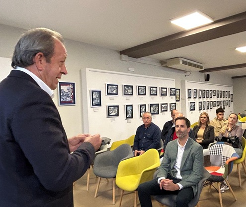 El Ayuntamiento de Andújar presenta el Plan Estratégico de Comercio Local para fortalecer y modernizar el tejido comercial del municipio.