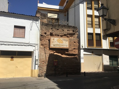 La Comisión Provincial de Patrimonio informa favorablemente sobre el proyecto de iluminación del recinto amurallado de Andújar.