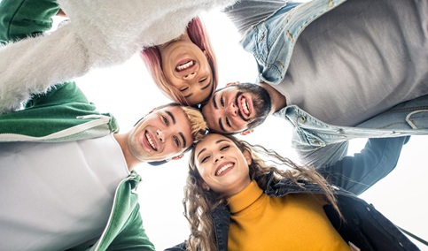 Un nuevo proyecto del SAE facilitará experiencia laboral en la UE a jóvenes que no estudian ni trabajan.