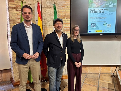 Una veintena de empresarios de la provincia participan en una jornada formativa dedicada a la gastronomía sostenible.