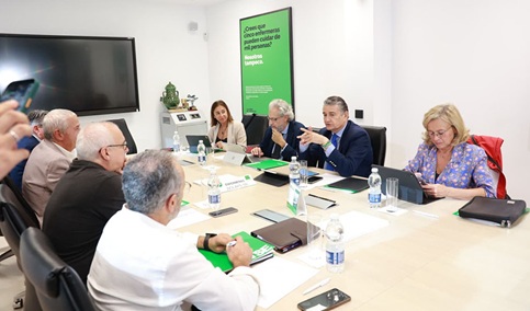 La Junta mantendrá un diálogo permanente con el Sindicato de Enfermería.