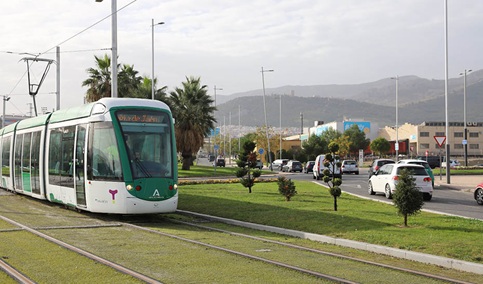 La Junta recibe dos ofertas para el mantenimiento de trenes, talleres y cocheras del tranvía de Jaén.