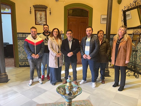 El presidente de la Diputación realiza una visita oficial a Lahiguera.