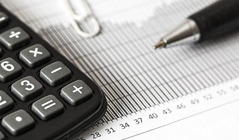 El PIB andaluz crece un 3,1% en el tercer trimestre y supera en tres décimas a la media española.