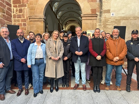 El Ayuntamiento de Andújar celebra el acto institucional del Día Internacional para la Eliminación de la Violencia contra las Mujeres.