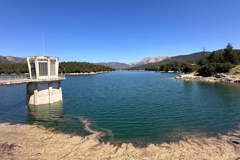 Anuncio de licitación para mantenimiento y conservación de las presas de Jaén con un valor estimado de 17,2 millones de euros.