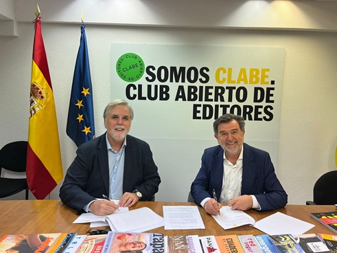 Club Abierto de Editores (CLABE) y la Asociación de Directivos de Comunicación (Dircom) sellan un acuerdo estratégico para impulsar la comunicación y el periodismo responsable.