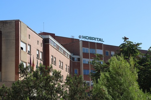 Mercedes Gámez: «La Junta recorta 7 millones de euros al Hospital de Jaén».