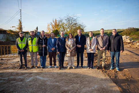 La Junta recupera el Cordel de los Molinos, en Andújar, con una actuación integral en el sendero y las zonas para el ganado.