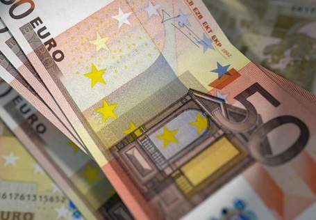 FACUA alerta de la proliferación de fraudes a través de microcréditos rápidos con condiciones abusivas.