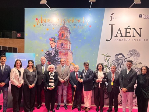Diputación promociona un año más la moda flamenca jiennense en la feria SIMOF de Sevilla.