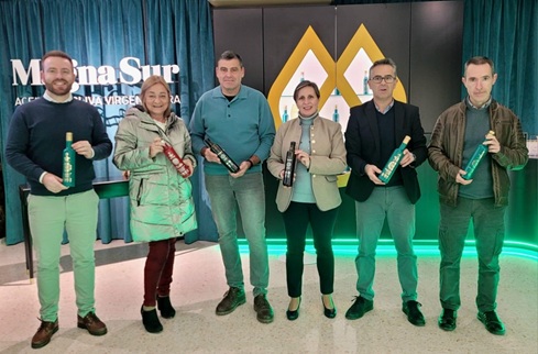 La Junta promueve el consumo de aceite de oliva virgen extra en los centros educativos andaluces.