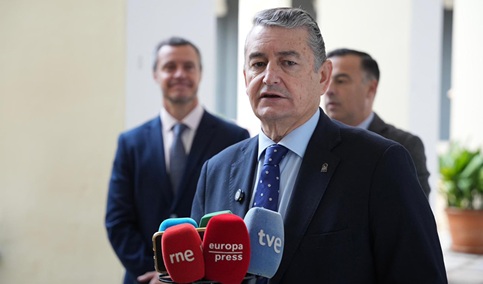 Andalucía bate su récord de vacunas contra la gripe en una campaña con un total de más de 1,9 millones.