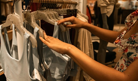 La Junta recuerda las normas sobre cambios y devoluciones tras las compras navideñas.