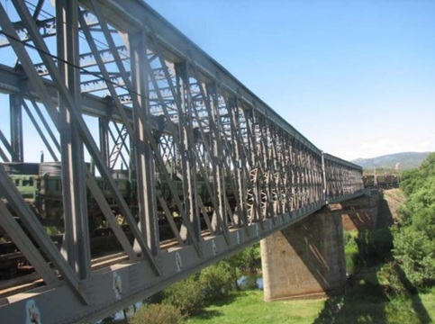 Transportes adjudica por 5,3 millones de euros la rehabilitación de 15 puentes metálicos históricos de la línea Ciudad Real-Jaén, a su paso por Despeñaperros.
