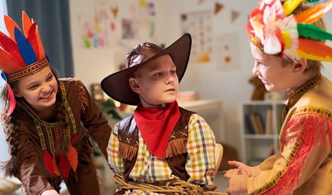 La Junta revisa el etiquetado de disfraces de carnaval destinados a niños.