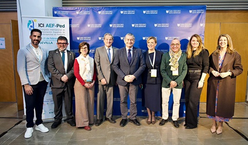 Más de 190.000 niños andaluces reciben atención de fisioterapeutas en los centros públicos.