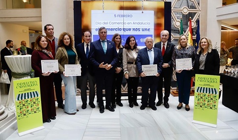 La Junta invierte más de 180 millones para fomentar el comercio y la artesanía de Andalucía desde 2019.
