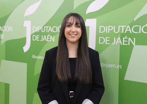 La Diputación exige a la Junta que tramite con urgencia la ley para recuperar la sanidad pública en Andalucía.