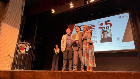 La Diputación de Jaén entrega el Premio ‘Miguel Picazo’ al director Pablo Berger.