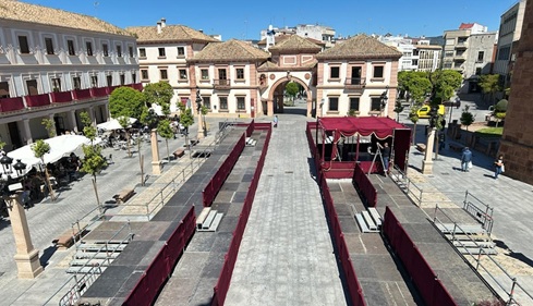 Andújar establece dispositivo especial de tráfico y horarios de hostelería para la Semana Santa 2026.