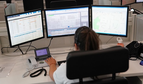 Fallece un hombre tras colisionar la moto en la que circulaba contra un muro en Córdoba.