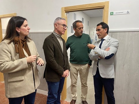 Educación invierte cerca de 90.000 euros en mejorar la accesibilidad del IES María Bellido de Bailén.