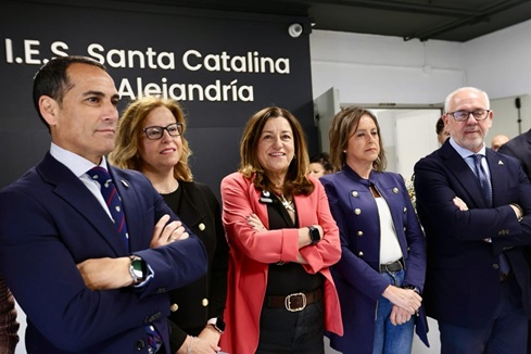 La Junta inaugura las nuevas instalaciones del IES Santa Catalina de Alejandría de Jaén, con una inversión de 4,5 millones de euros.
