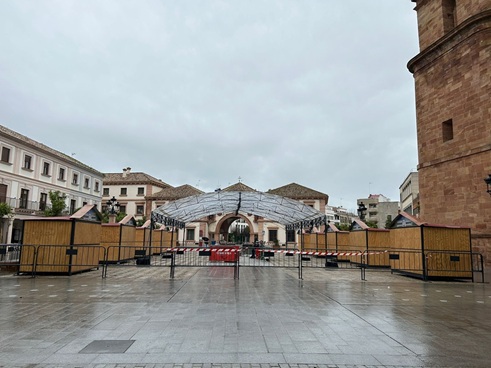 El Ayuntamiento de Andújar aplaza la III Feria de la Carne de Monte por las previsiones de lluvia.