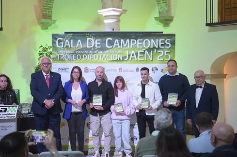 El Centro Cultural Baños Árabes acoge la entrega de premios del Campeonato Provincial de Automovilismo 2025.