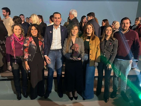 El Grupo GEDEX de la UJA recoge el Premio Clara Campoamor del PSOE-A.