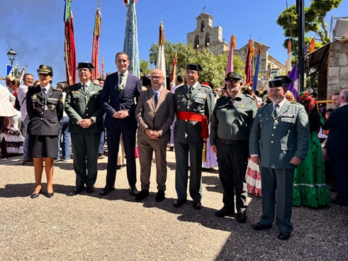Manuel Fernández elogia el dispositivo de seguridad para el normal desarrollo de la Romería de la Virgen de la Cabeza.