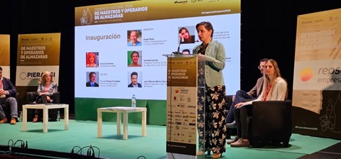 Maestros de almazara, técnicos e investigadores del sector oleícola se dan cita en Úbeda.