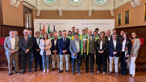 Reyes destaca la “capacidad, esfuerzo y compromiso” del Jaén Paraíso Interior FS para ganar su 4ª Copa de España.