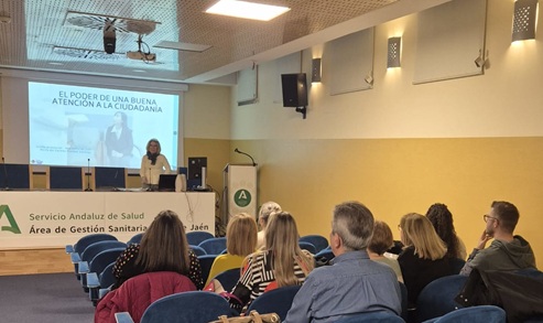 Profesionales del Área Norte de Jaén mejoran sus habilidades comunicativas y de gestión emocional.