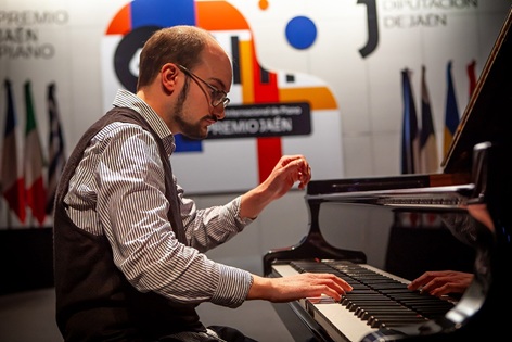 Seis pianistas de cinco nacionalidades se clasifican para la tercera prueba eliminatoria del 67º Premio Jaén de Piano.