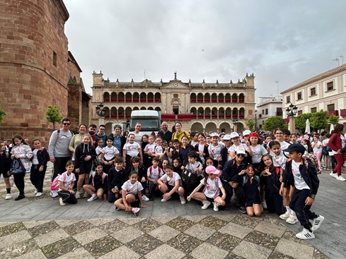 Andújar celebra el Día Mundial de la Salud con una marcha intergeneracional.