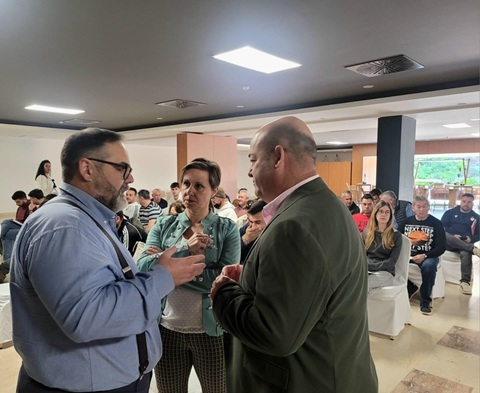 Jóvenes agricultores abordan en Jaén la importancia del relevo generacional en el sector.
