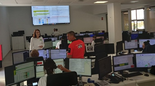 Fallece un trabajador de 53 años al caer por el hueco de un ascensor en Málaga.