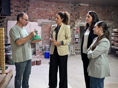 Publicada la nueva regulación para reconocer zonas y puntos de interés artesanal en Andalucía.