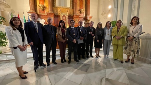 Reyes anima a los nuevos consejeros del IEG a aportar su trabajo y talento en beneficio de la provincia jiennense.